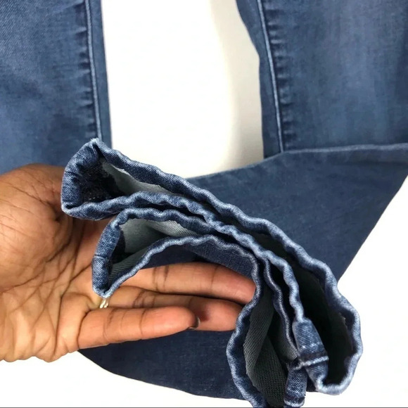 Calvin Klein | Skinny Legging Jeans - Picture 8 of 8